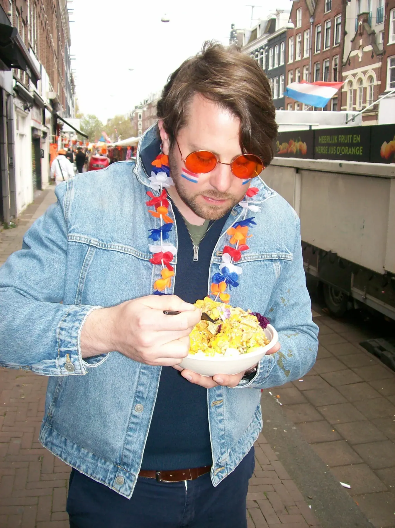 Hawaiian King’s Day Amsterdam — image 15 of 16