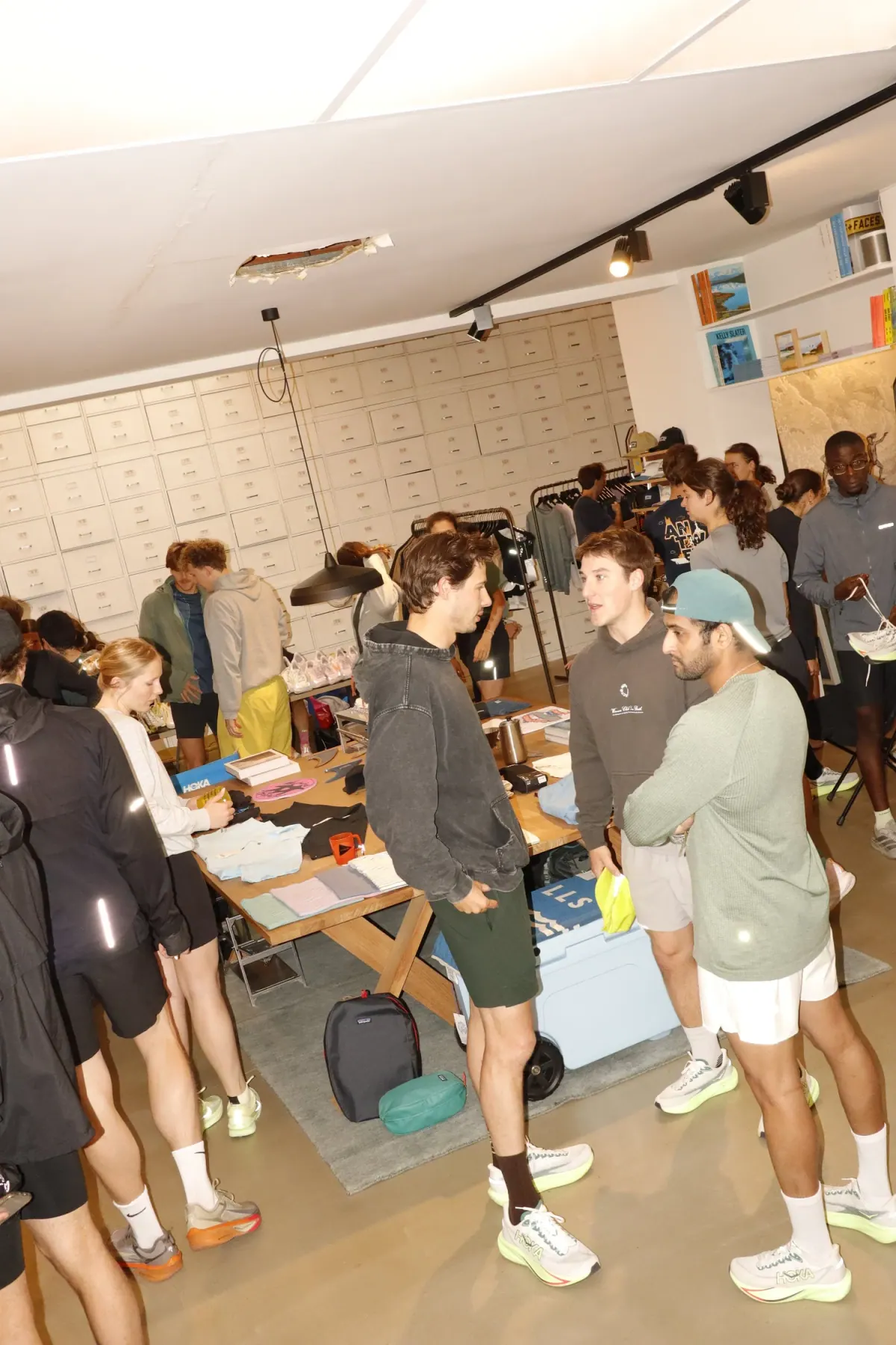 HOKA Healthy Freaks Antwerp — image 2 of 14